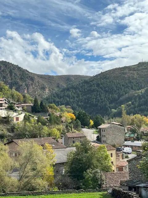 Atico Con Encanto En La Cerdanya Appartement Martinet Buitenkant foto